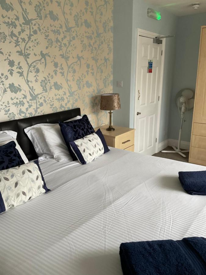No 52 Bed And Breakfast Helston Exteriör bild